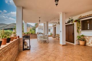 Xalet  Aldea de vilo periana. Casa perfecta para inversión