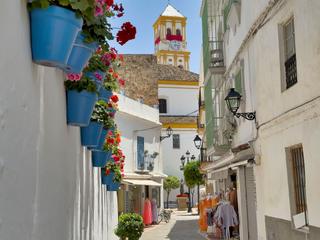 Edificio  C. ortiz de molinillo, 10. Oportunidad nica!!!  edificio completo junto a plaza de los nar