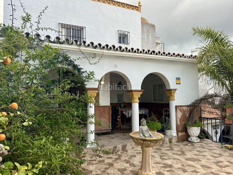 Foto 4886388d-16af-47c2-8206-a4d1deb9c9e0. Casa adossada amb piscina a Manilva pueblo Manilva