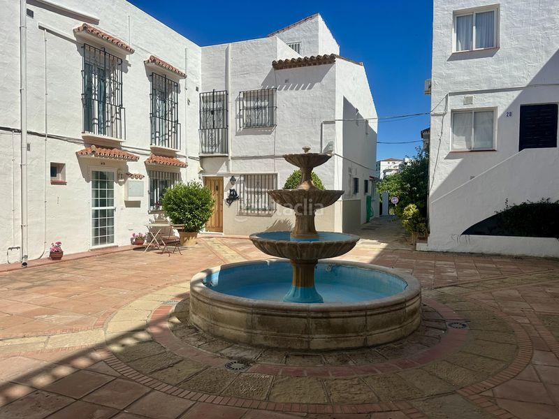 Foto 8a8b8427-e4c6-4e3b-ac89-b7c20ea62958. Casa adossada amb piscina a Manilva pueblo Manilva