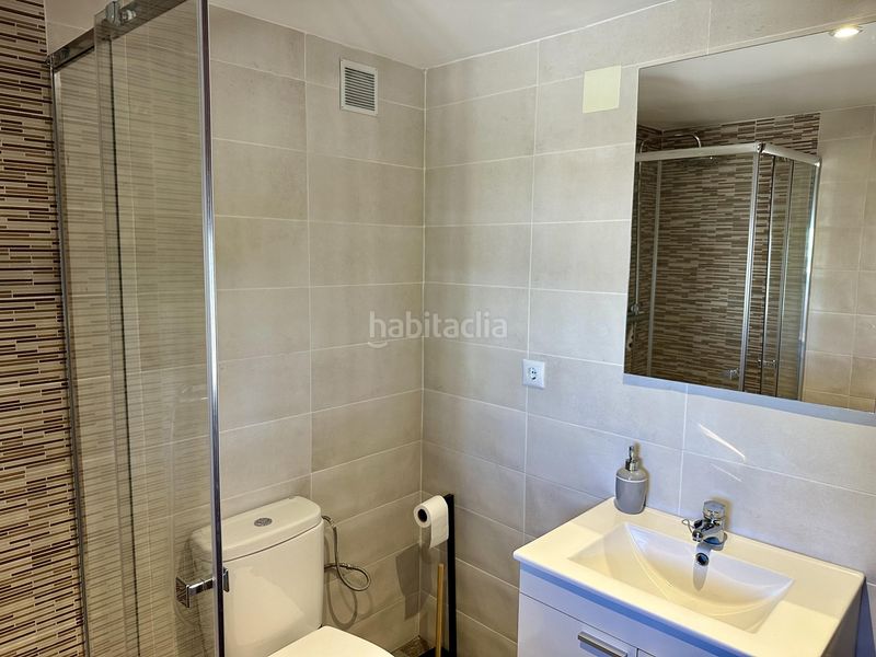 Foto ac32d253-94e5-46c2-8105-a14d77156070. Casa adossada amb piscina a Manilva pueblo Manilva