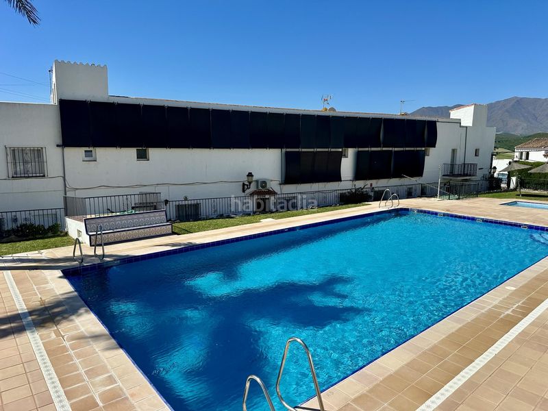 Foto ea39fbd1-8bd6-4e05-ae41-9372b393f589. Casa adossada amb piscina a Manilva pueblo Manilva