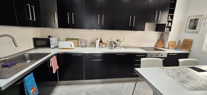 Foto 5a91057d-f15e-4241-bbd7-054cf67494e8. Apartament amb calefacció aparcament piscina a Playa Bajadilla - Puertos Marbella