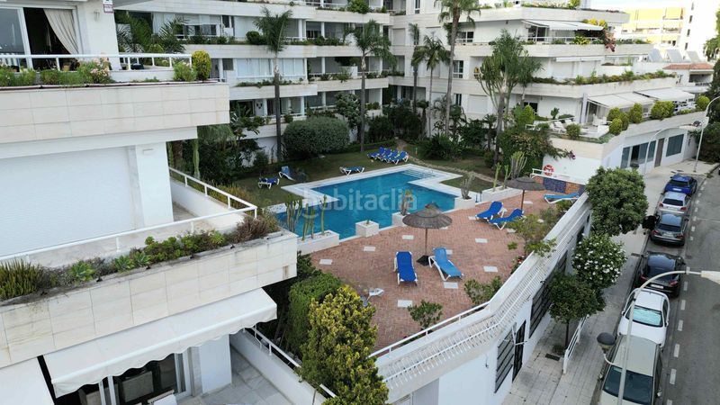 Foto e7ccf29d-96ae-4a20-8236-0aba3e488198. Apartament amb calefacció aparcament piscina a Playa Bajadilla - Puertos Marbella