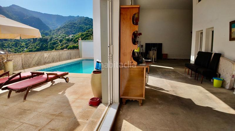 Foto bf2e703d-f6f3-4a5c-a67d-2ad1a2bbc459. Chalet vive tu sueño mediterráneo en esta joya en Ojén