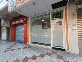 Local Comercial en Calle Alcalareño