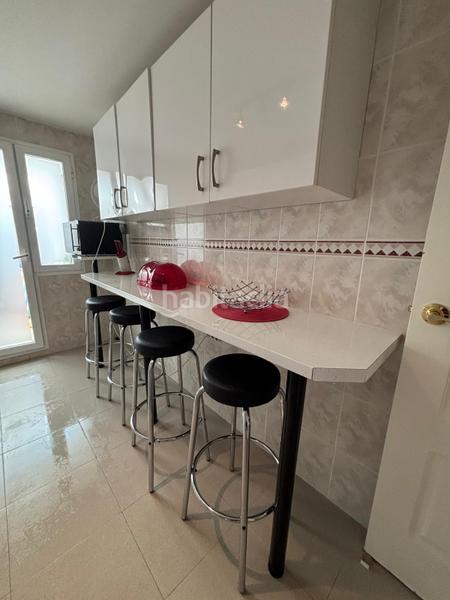 Foto c6588689-5fb0-4b95-84b4-c413c3e8f434. Miete appartement mit heizung pool in La Dama de Noche - La Alzambra Marbella