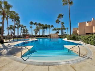 Apartament a Centro. Vivienda de lujo en primera línea de playa en el exclusivo compl