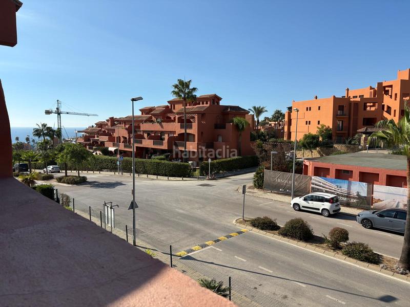 Foto aeb2e570-051a-4f91-88bf-47eef2006601. Appartamento con riscaldamento parcheggio piscina in Estepona