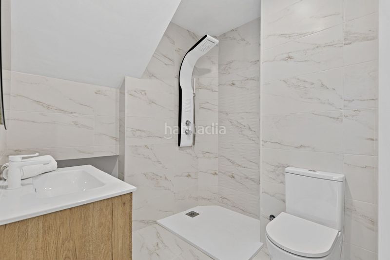 Foto e4a69dc9-be6b-49be-a8a5-94d867ddde6f. Casa adossada amb aparcament a Calahonda Mijas