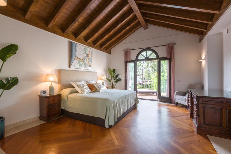 Foto b82e400f-ba34-4a3f-81d7-120c8f87d32f. Miete chalet mit parking pool in Nueva Atalaya Estepona