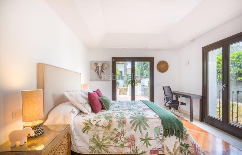 Foto 9741392e-06f1-4342-a38f-1c55b984b2f2. Rent chalet with parking pool in Nueva Atalaya Estepona