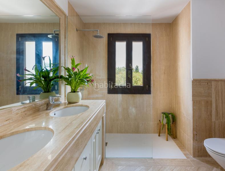 Foto e740fd67-2930-44e1-8d6f-1fb42dd087b8. Location chalet avec parking piscine dans Nueva Atalaya Estepona