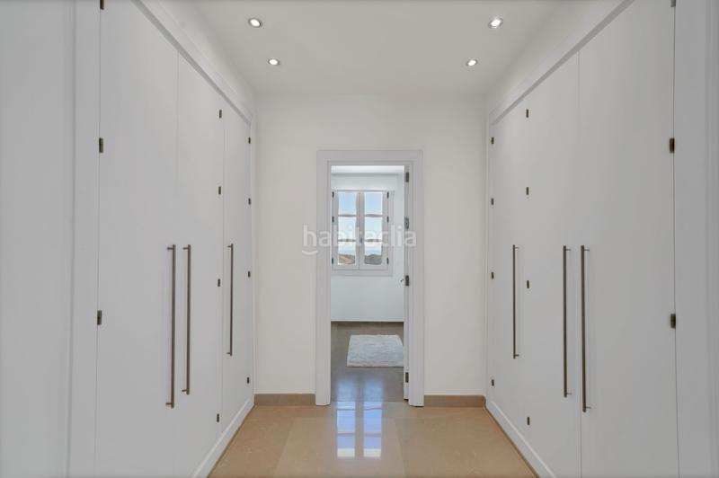 Foto 62cf3055-d354-4f12-b64f-40a27580c924. Lloguer xalet amb calefacció aparcament piscina a Benahavís