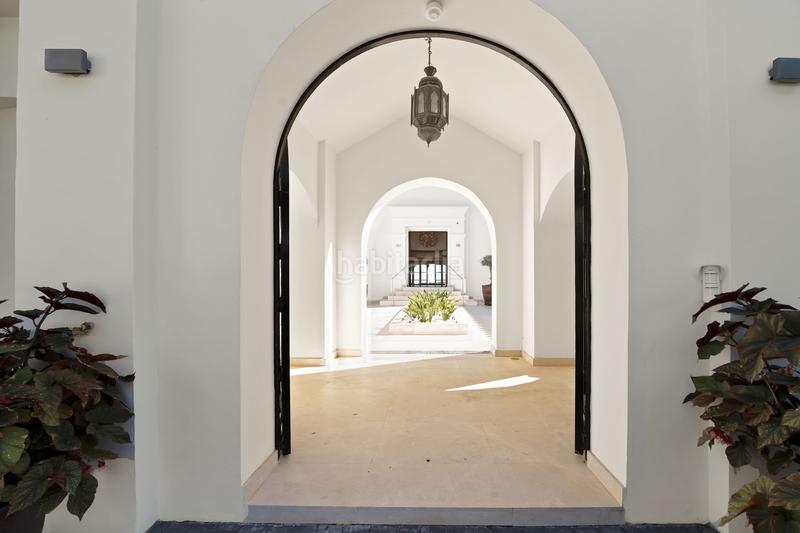 Foto 62e975f9-5f86-4fdc-8967-b28b623b1490. Miete chalet mit heizung parking pool in La Zagaleta Benahavís