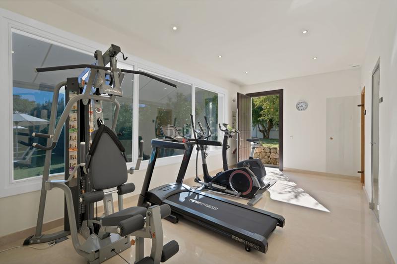 Foto d1cc7312-5802-47ba-8474-26a0c3cd6c0f. Miete chalet mit heizung parking pool in La Zagaleta Benahavís