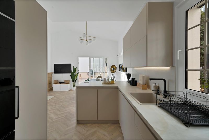 Foto 6fcf44dd-9d03-486b-8285-f4b2ce16010a. Casa adossada amb aparcament a Los Naranjos Marbella