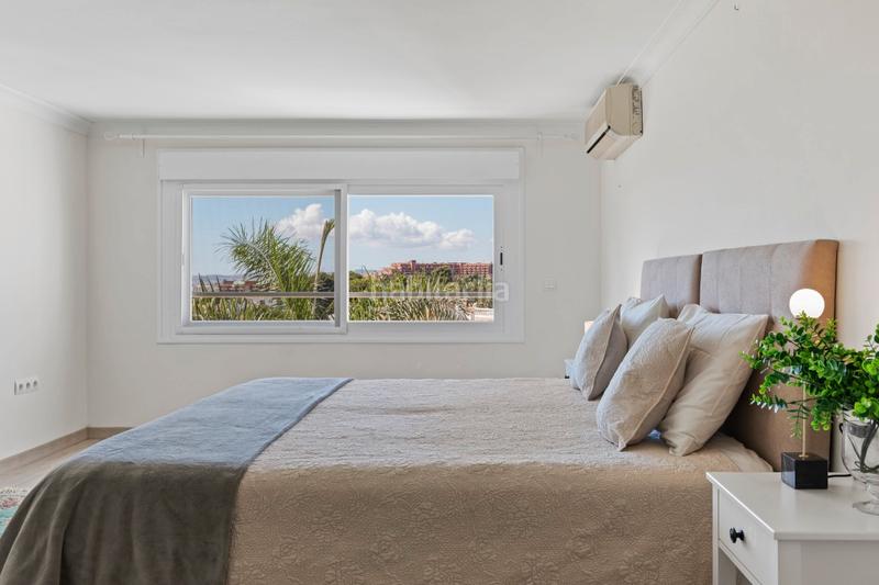 Foto 37e8c3d3-a60d-4c8e-a556-a6df347f1c8c. Chalet con riscaldamento parcheggio piscina in Torremuelle Benalmádena