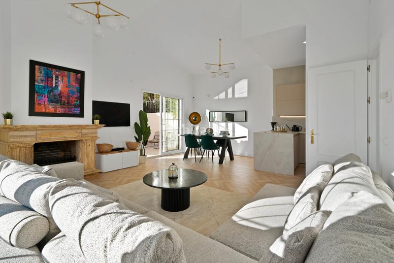 Foto fb4523bb-9ed5-4a2b-89f6-1c866137127a. Rent semi detached house with heating parking pool in Marbella