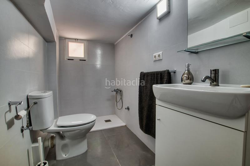 Foto d952b1b7-48f6-4b3d-b846-2cda3d7b8219. Local commercial dans Hispanidad - Vivar Téllez Vélez - Málaga