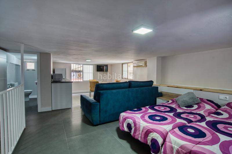 Foto eeb47383-d4c7-4026-b6aa-d1b9a8f26d16. Local commercial dans Hispanidad - Vivar Téllez Vélez - Málaga