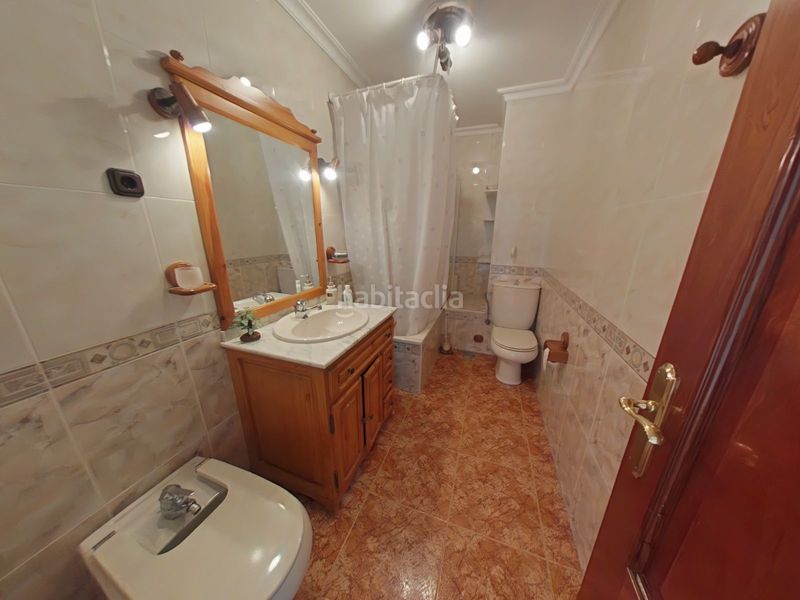 Foto e2a04247-b33a-463d-88c1-99a5173eee20. Apartament a Los Castillejos - La Trinidad Málaga