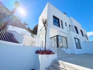 Casa aparellada  C. apamares, 3a. La vanguardia del lujo diseño, eficiencia y confort en la mejor