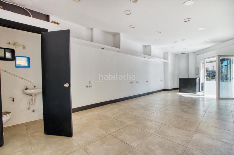 Foto ac9e81f6-fb75-4a04-99c4-6bc7a17857c5. Rent business premise in Playa del Rincón Rincón de la Victoria