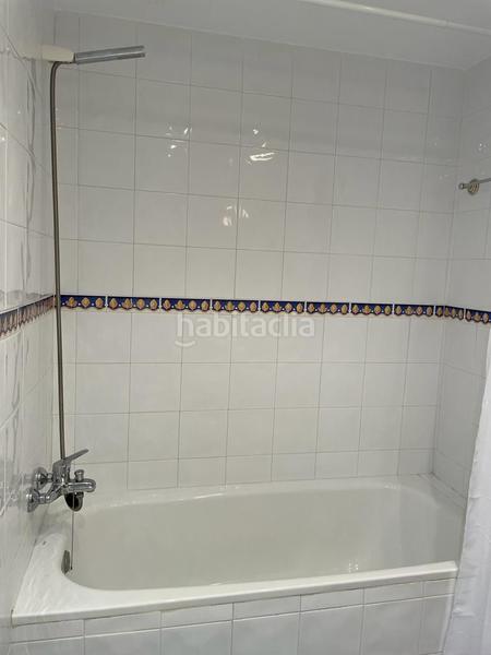 Foto d03ff876-b6ca-4f3b-ae00-875fa1975a0b. Lloguer apartament amb aparcament piscina a La Concha - Resina Golf Estepona