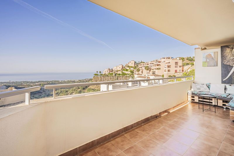 Foto 1ac3c290-ad37-4a9f-b2a6-7a7ae83d4c58. Apartament amb calefacció aparcament piscina a Calahonda Mijas