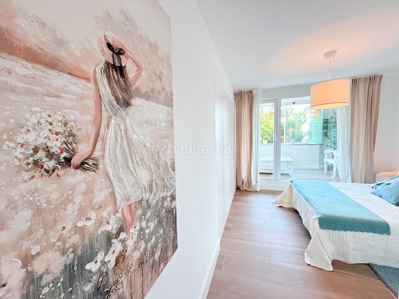 Foto 8d8458e6-a717-4739-92b7-8c8f45bd527d. Apartament amb aparcament a Limonar Málaga