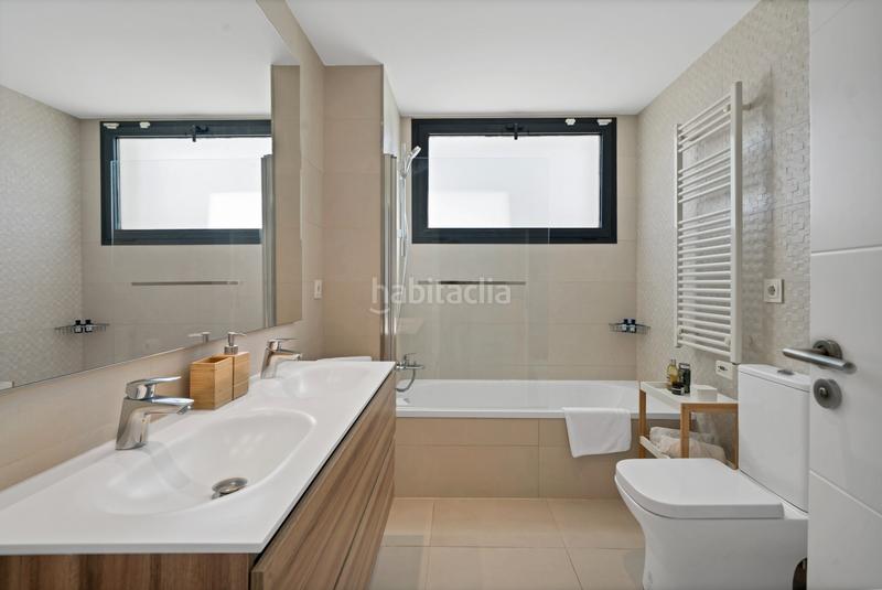 Foto 4ba46ec9-1f45-4b04-8329-4337905770b7. Apartamento en Benatalaya Estepona