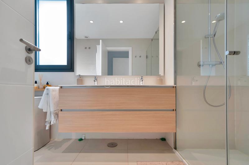 Foto 801e2e3a-9e79-4705-bda0-5afac5c9de6d. Apartamento en Benatalaya Estepona