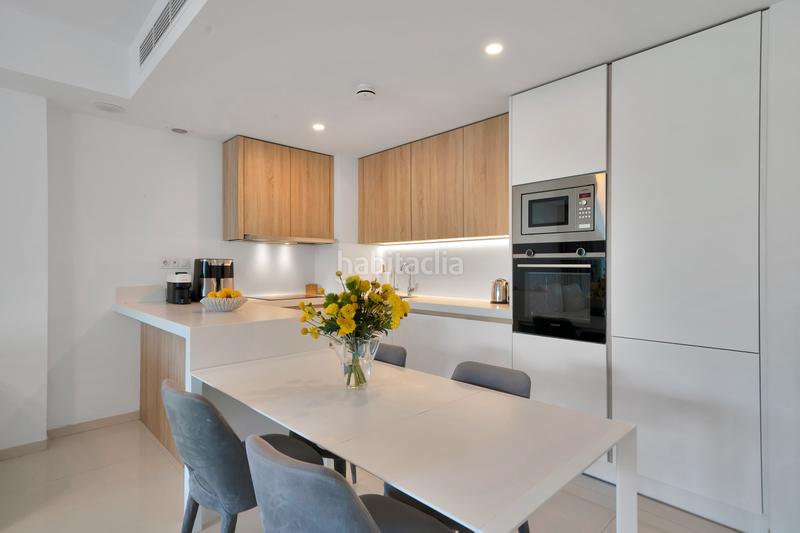 Foto 7cdc3e9d-0fc9-4719-b1d7-49f9950a079f. Appartement mit heizung parking pool in Benatalaya Estepona