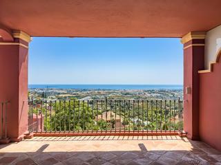Appartement à Ur cerro artola 4 es:1  pt:b monte halcones. Novedad en el mercado!  vistas abiertas al mar y marbella desde