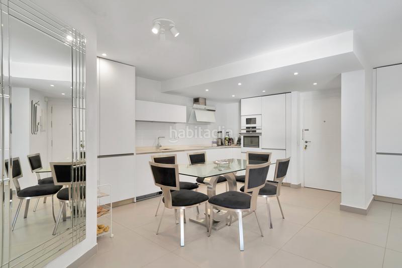 Foto 8b4d95ef-6763-45a9-b5d6-62d43cc756fa. Appartement avec chauffage parking piscine dans Playa Bajadilla - Puertos Marbella