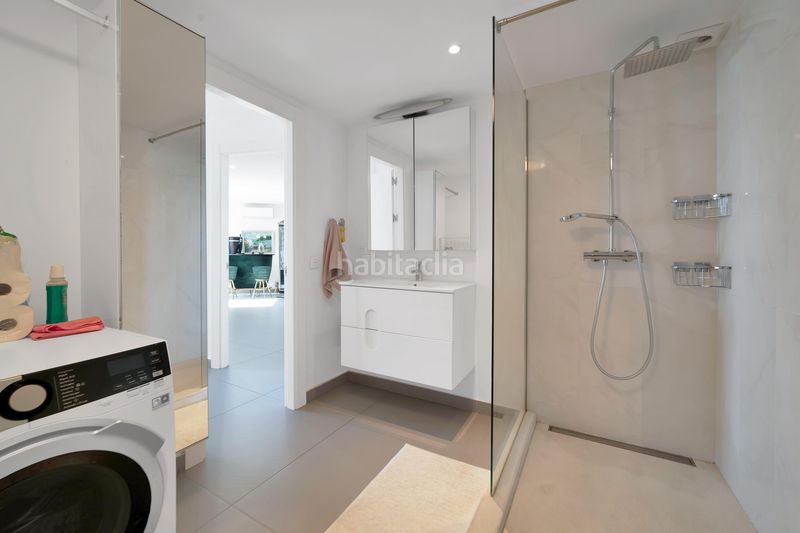 Foto 98be158b-6589-45ff-8e5a-305f9613b0ee. Apartament amb calefacció aparcament piscina a Playa Bajadilla - Puertos Marbella
