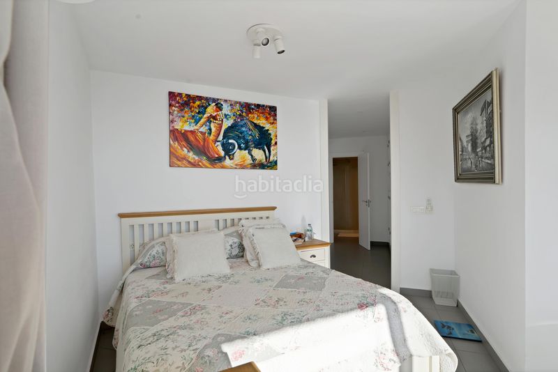 Foto f95a35cb-a031-4fec-9a0d-990e308680b6. Apartament amb calefacció aparcament piscina a Playa Bajadilla - Puertos Marbella