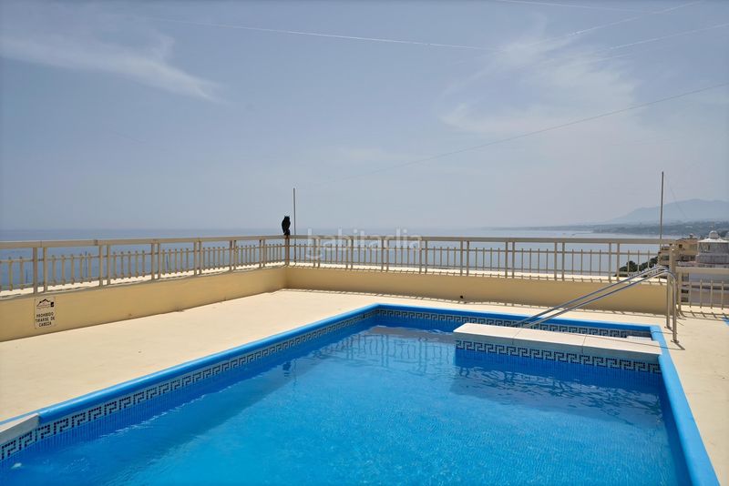 Foto fbd6a441-12d8-471a-b634-4c9c6dd1461c. Apartament amb calefacció aparcament piscina a Playa Bajadilla - Puertos Marbella