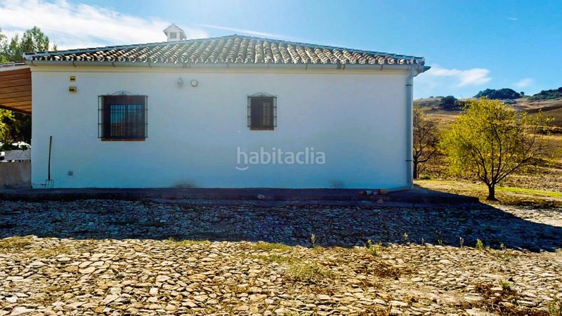 Foto b9749bd6-9db4-4925-836f-c9b1b748b8b9. Finca rústica a Montecorto