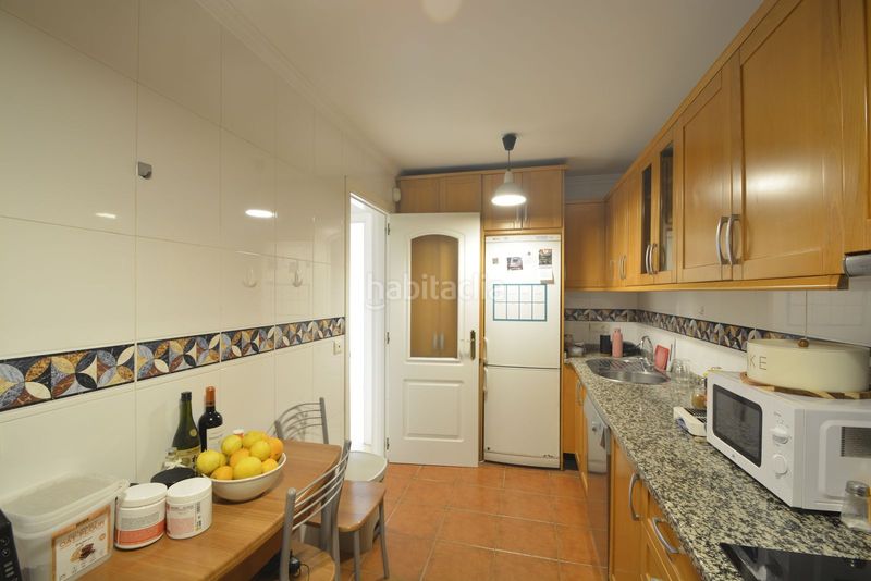 Foto 13908a22-3892-495d-83d3-2cbf5be29e80. Apartament amb calefacció aparcament piscina a Santa María Marbella