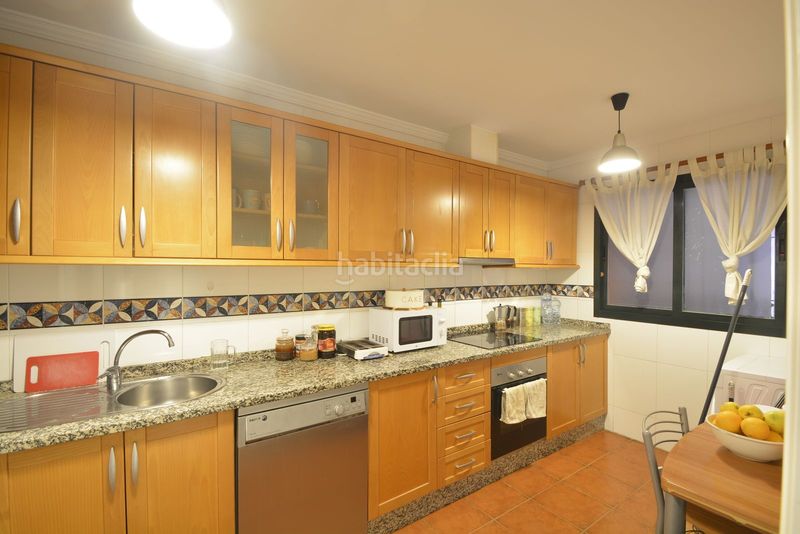 Foto 1f67d089-d193-4ba9-8d51-87091a7621a8. Apartament amb calefacció aparcament piscina a Santa María Marbella
