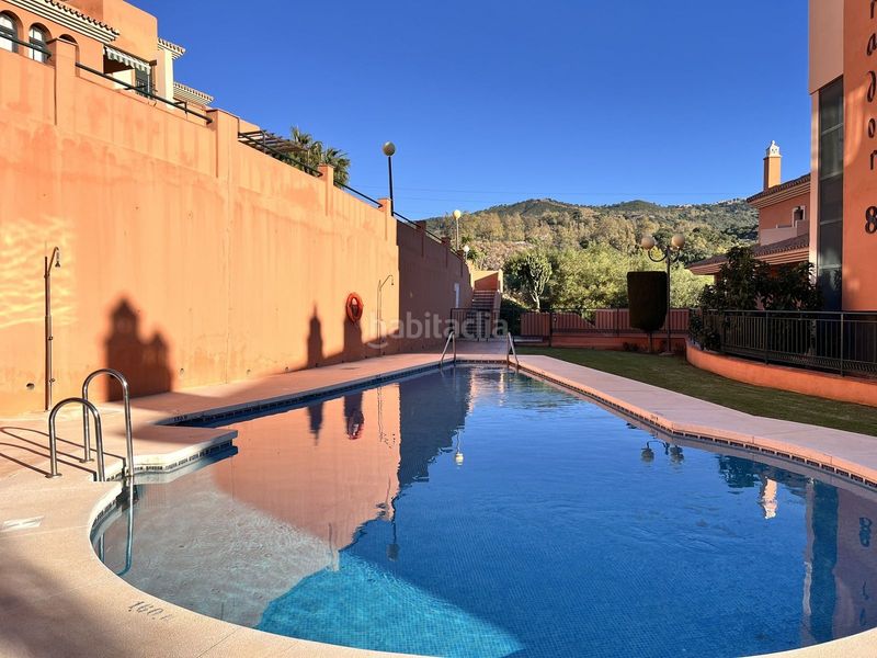 Foto 3dfd75d5-677f-4210-afc6-b50c5c5ea0a8. Apartament amb calefacció aparcament piscina a Santa María Marbella