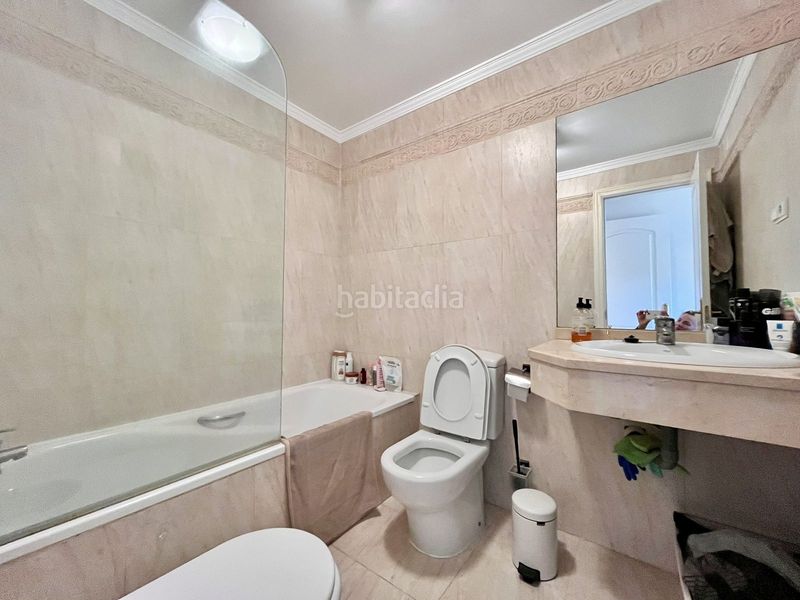 Foto c0e76737-eada-4349-9461-95c1fe66316f. Apartament amb aparcament piscina a Santa María Marbella