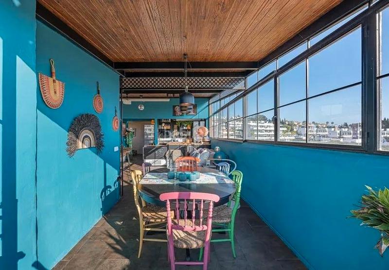 Foto 373f34c2-499a-4c8b-b326-f8abefd9c9a3. Apartament amb aparcament piscina a Nueva Atalaya Estepona