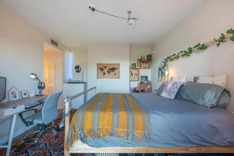 Foto 3f78936b-1fec-4301-b630-f5005f5929f9. Appartement avec parking piscine dans Nueva Atalaya Estepona