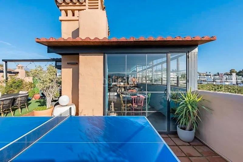 Foto 5e401b67-46ce-453a-b6cd-09c03fc3a21a. Appartement avec parking piscine dans Nueva Atalaya Estepona