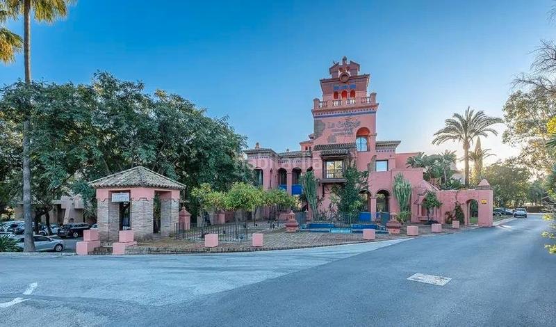 Foto cf56ebd9-4229-4b27-b614-7d5e4a501c76. Appartement avec parking piscine dans Nueva Atalaya Estepona