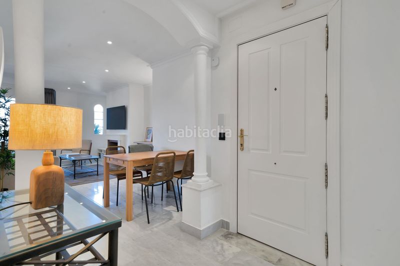 Foto 497a3e01-55cf-4f81-8e69-1eb6ba3733bb. Apartament amb aparcament piscina a Nueva Andalucía centro Marbella