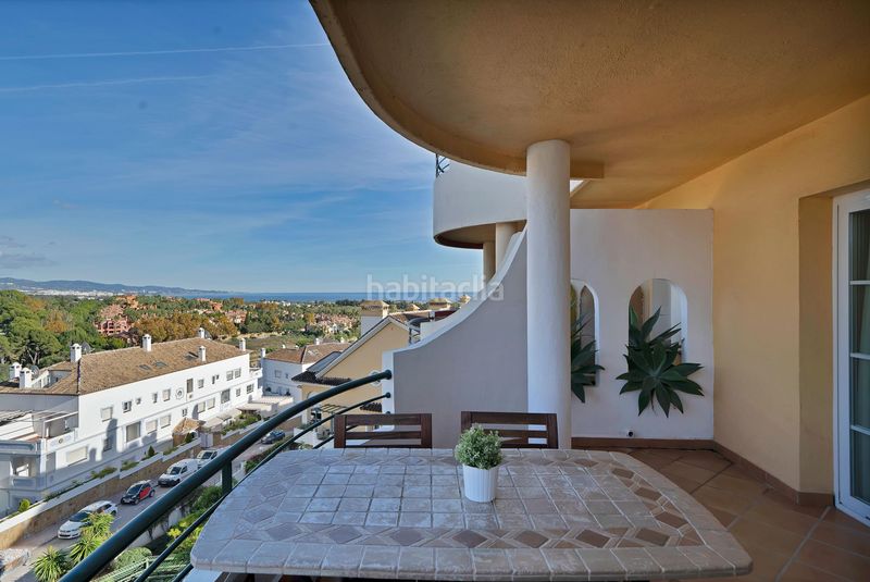 Foto 86650708-e41b-414f-96ce-527498c28c23. Apartament amb aparcament piscina a Nueva Andalucía centro Marbella